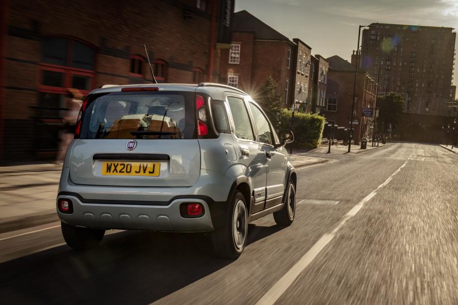  Fiat Panda Hybrid Launch Edition (319) 2020 года  (UK) (фото 27 из 40)